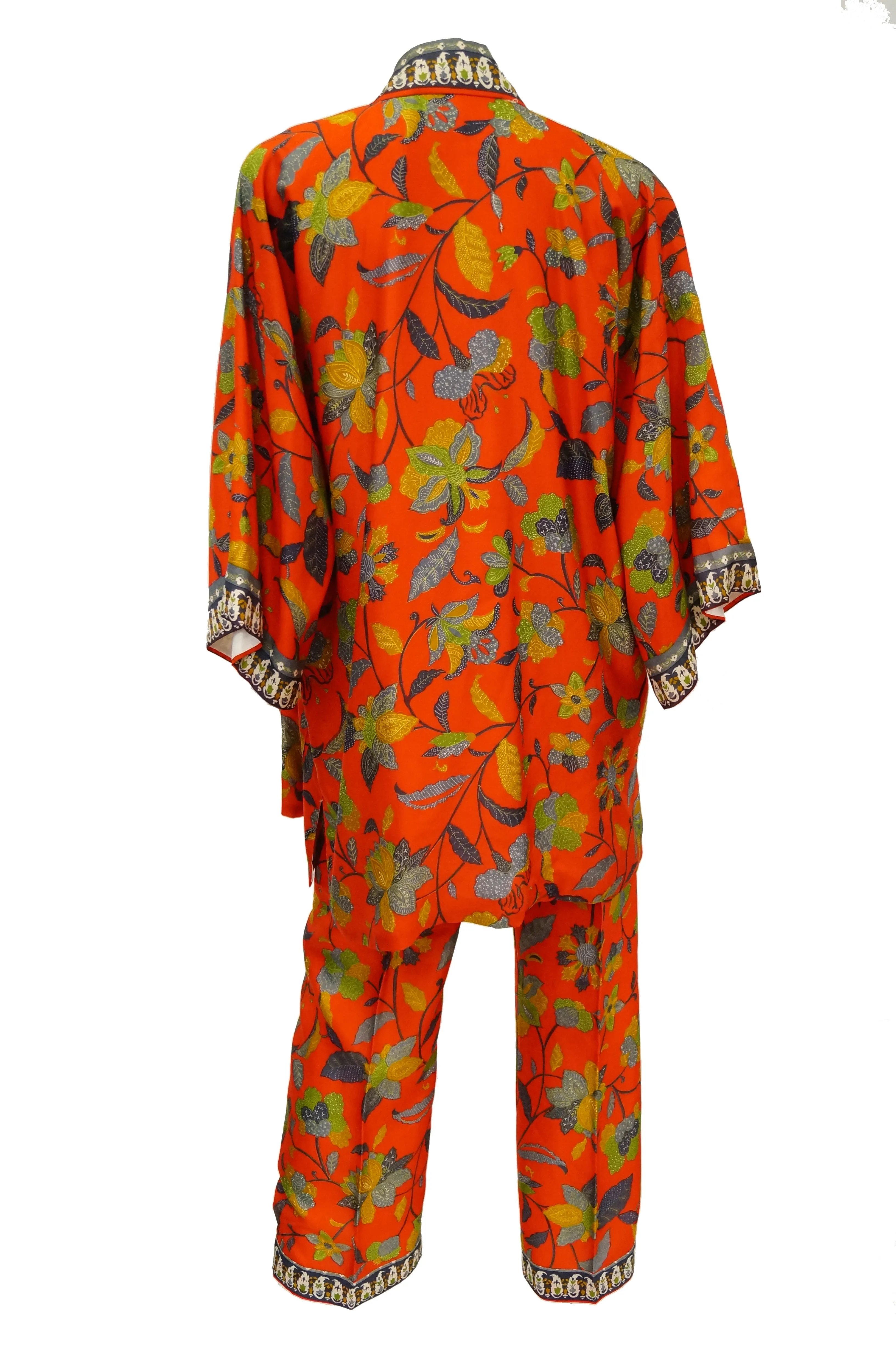1960s Japanese Red Floral Silk Kimono Two Piece