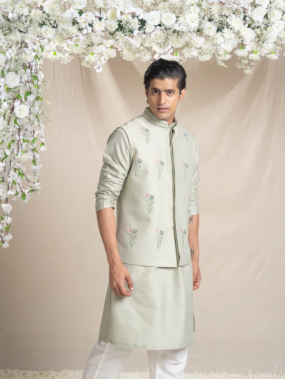 Floral Motif Kurta Set