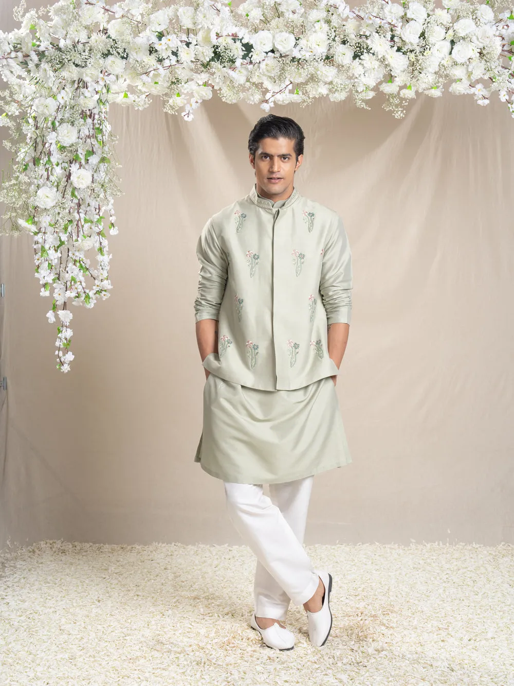 Floral Motif Kurta Set