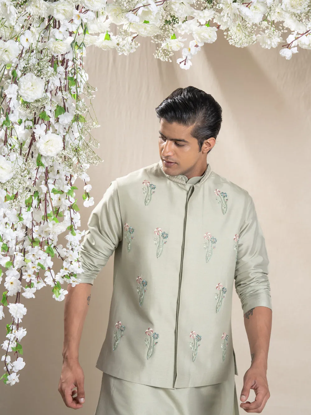 Floral Motif Kurta Set