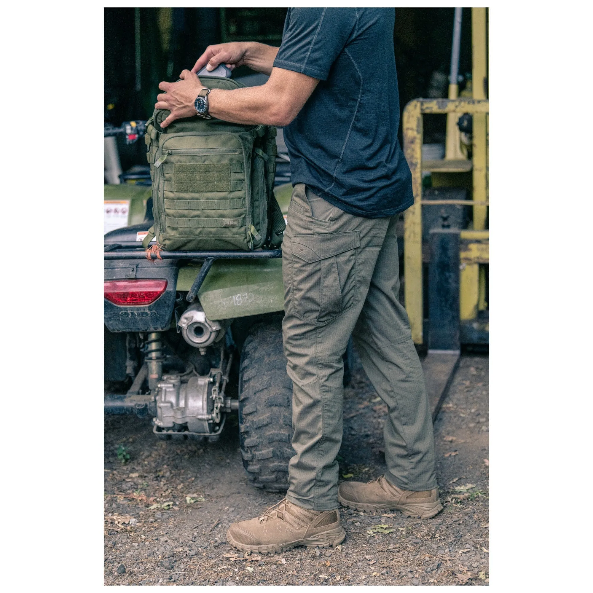 ICON PANT KHAKI