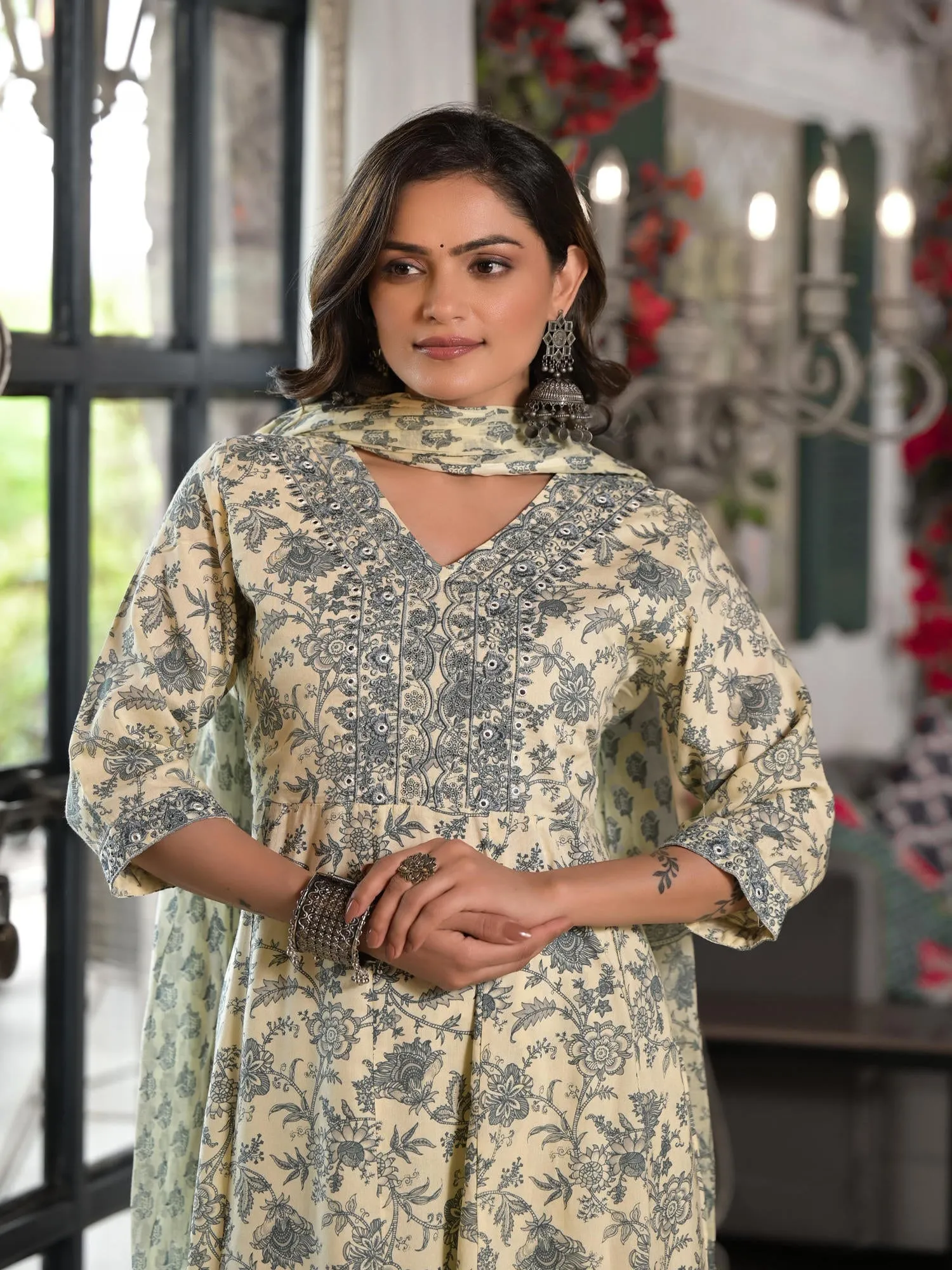 Jashvi Grey Floral Printed Rayon Kurta, Pant And Dupatta Set With Mirror & Thread Work