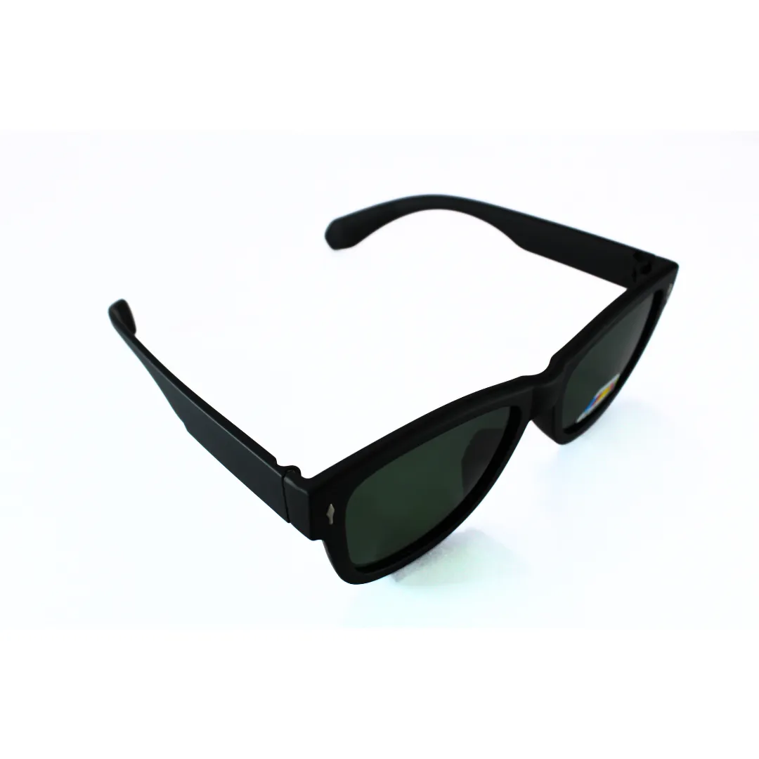 Jubleelens Large Wayfarer Matte Black - Green Polarized 2 Sunglasses: Make a Statement with These Timeless and Stylish Shades